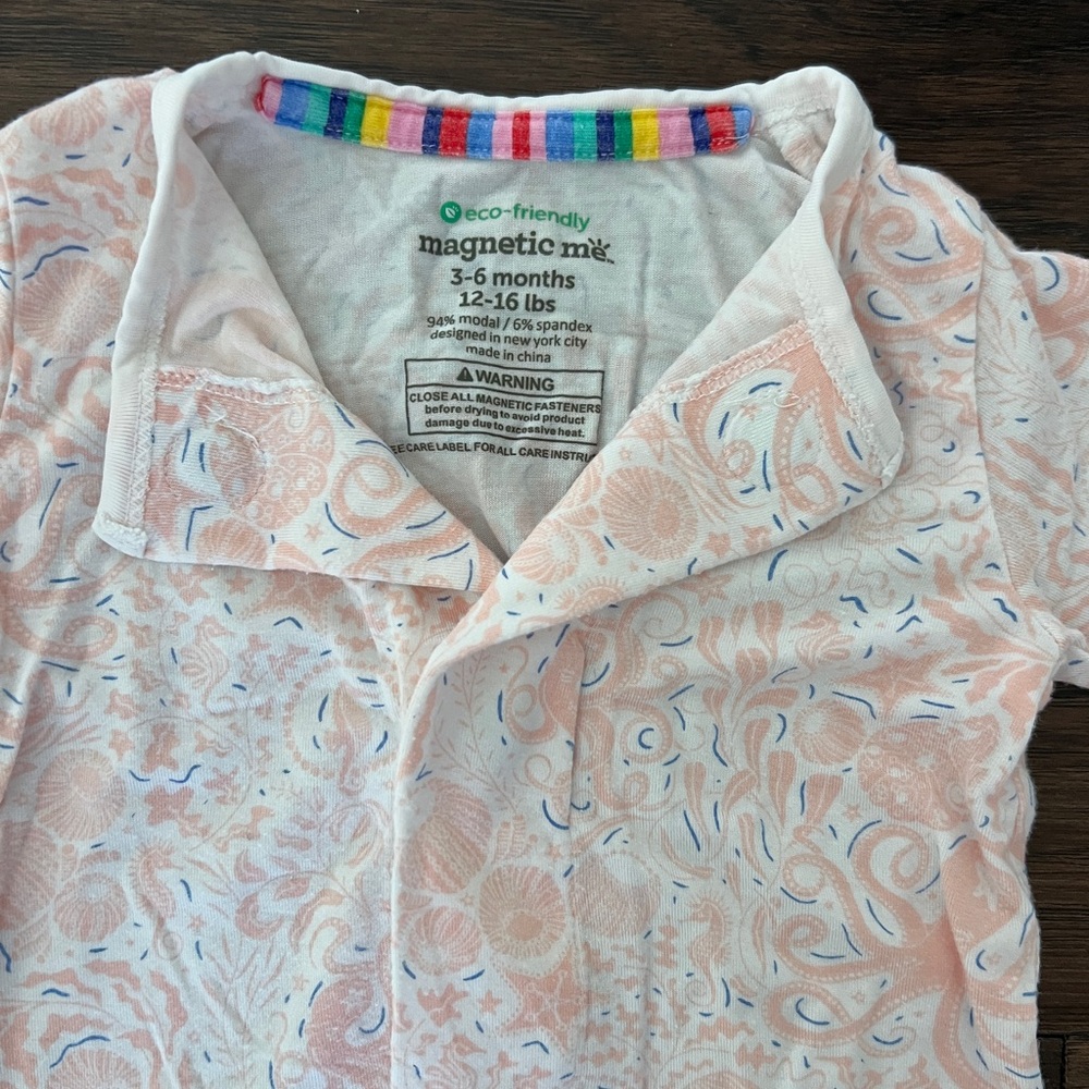 EUC magnetic me onesie 3-6 months